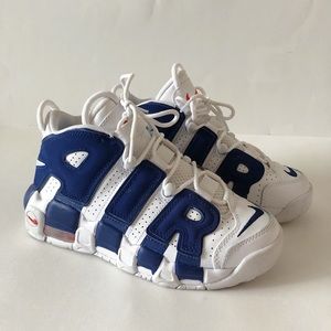 Nike air more uptempo
